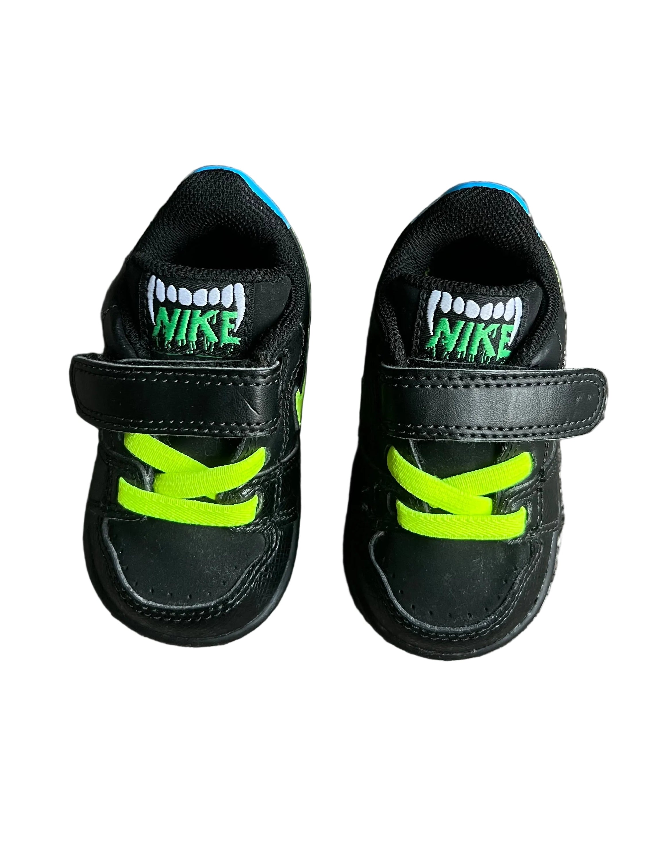 Nike Black and Neon (3c)