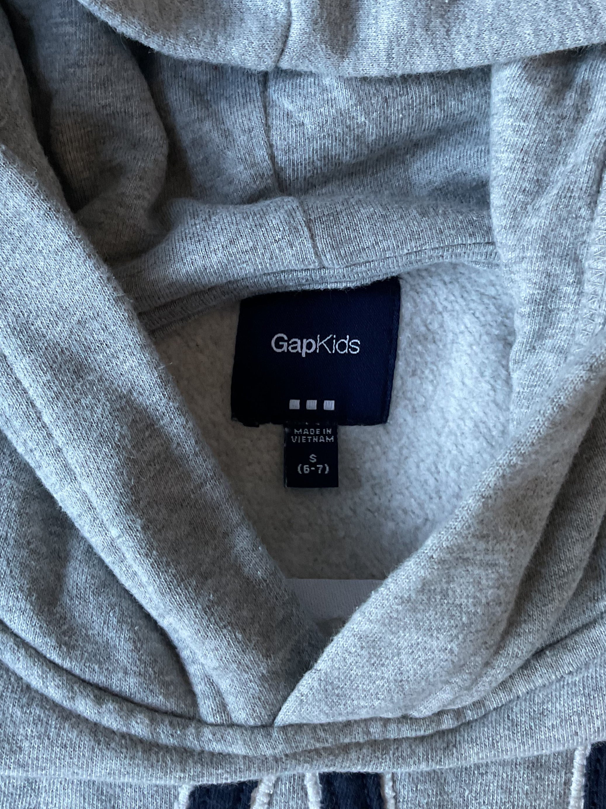 GAP Kids Hoodie (6-7y)