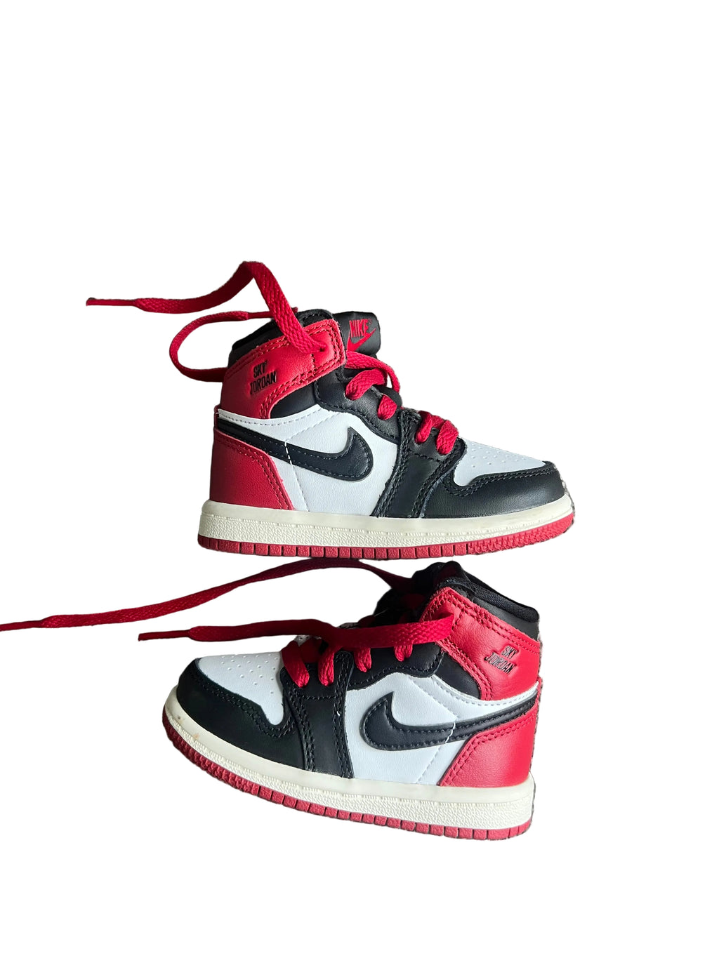 Jordan “sky high” 1s (5c)