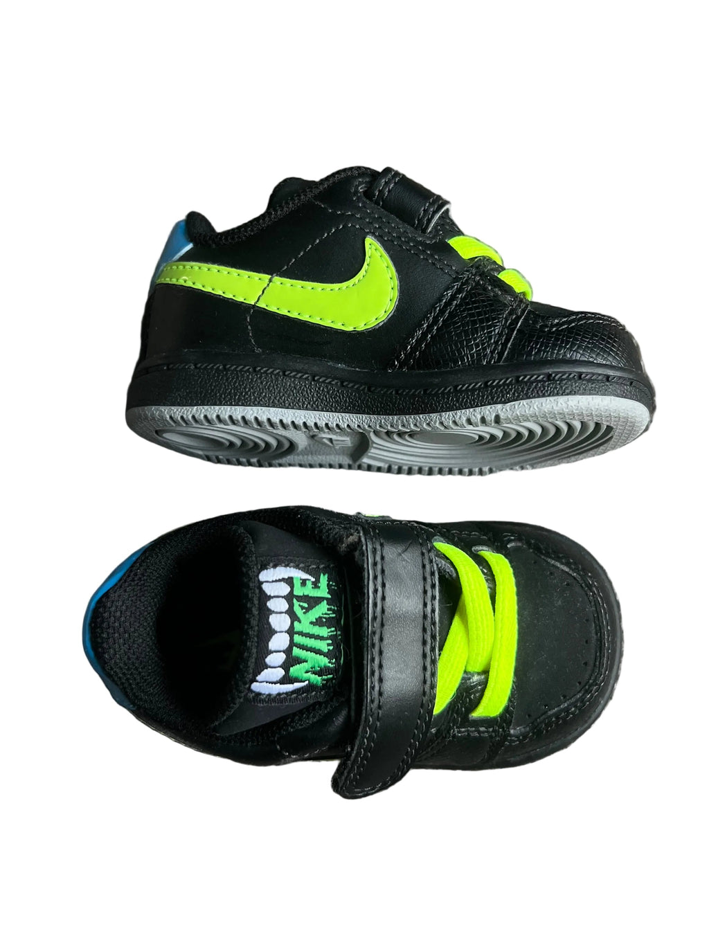 Nike Black and Neon (3c)